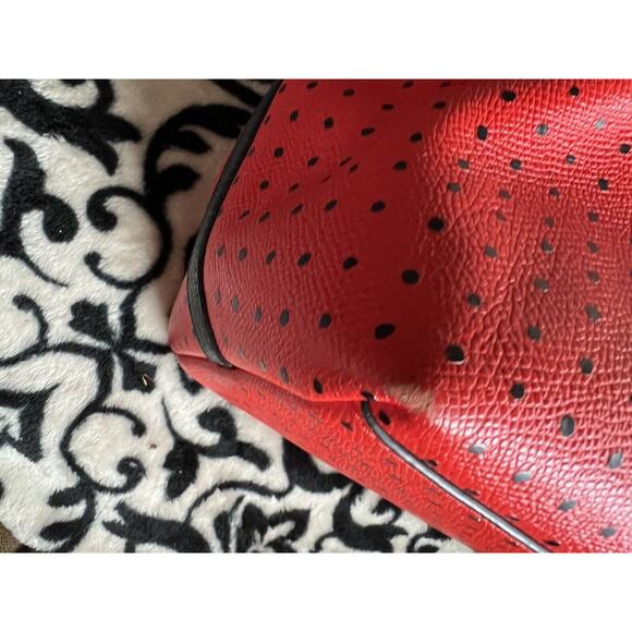 Coach Taxi Tote 36357 red bandana - Picture 5 of 9